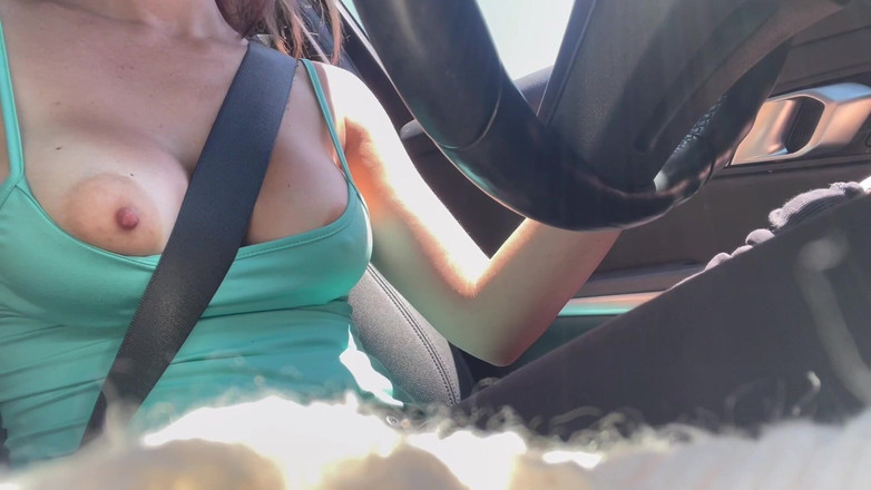 Artemisia Love: Sesi toket besar tante italia dengan toket besar