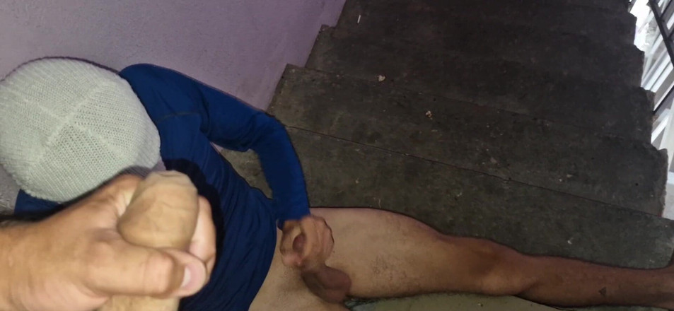 ArchiRusik: Muie sexy twink, futai, pule mari și o mulțime de spermă...