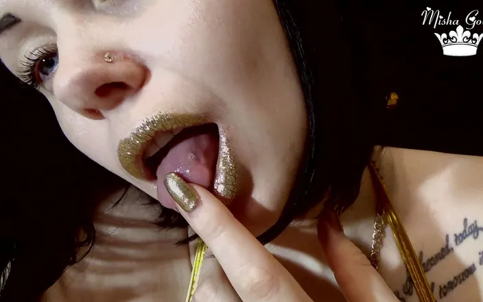 Goddess Misha Goldy: Pov French golden kissings JOI
