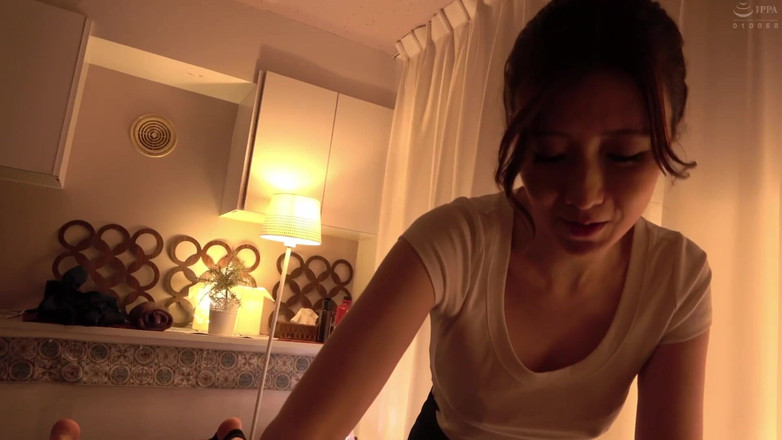 Raptor Inc: Юрій Ханай - масажистка в масажному салоні - красива дружина, яка живе по сусідству? Таємний роман із кремпаєм