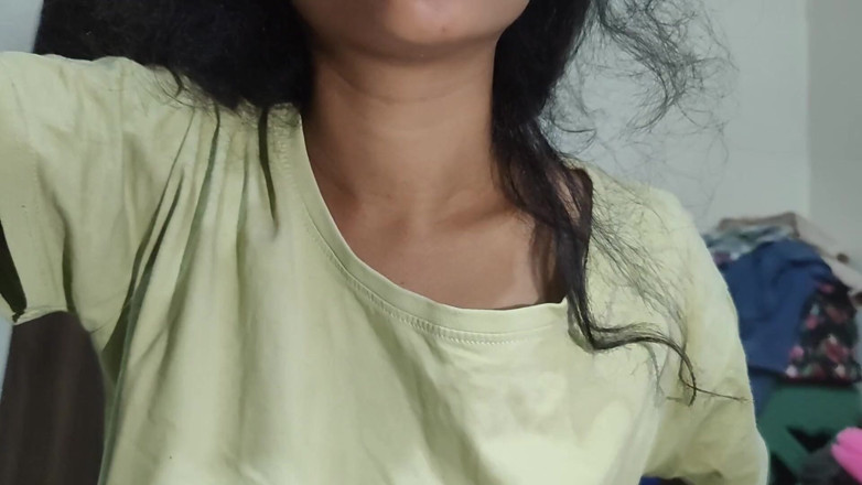 Peeda best aprasad: 義理の娘が強制される