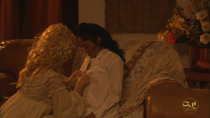 Sinful lesbian: Amour lesbien torride