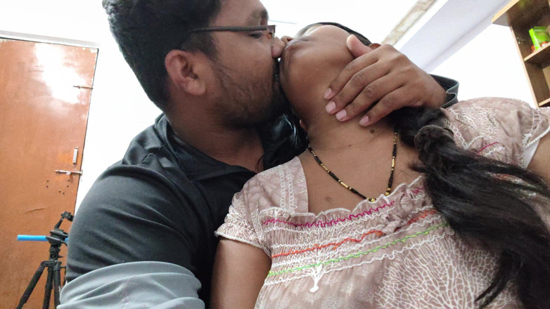 Premi pooja: Stepbrother and Stepsister Romance Videos - Desi Village Aunty Sex - Boobs...