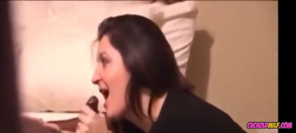 Cuckold MILF: Cuckold MILF - cuckold milf vi handlar om cuckold spel. Mina...