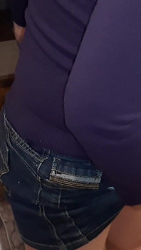 Stepmom Checks My Girl in the Bathroom and Masturbated