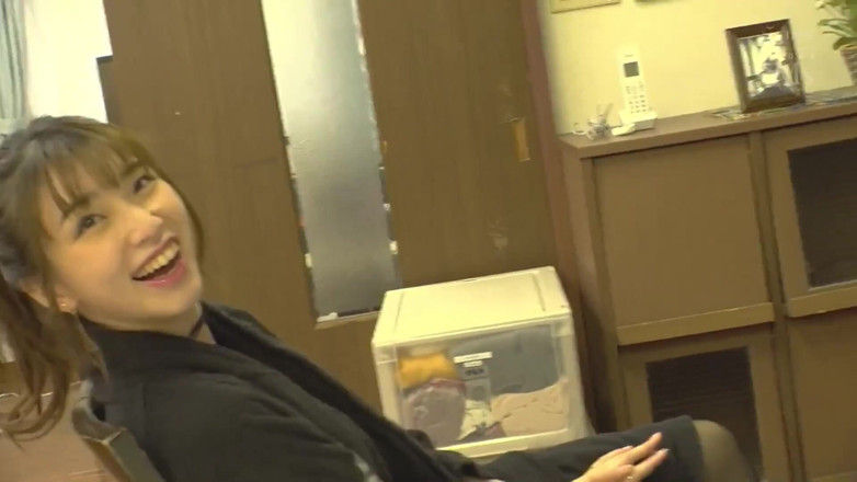 Smooth Time: Běž do nebe! Ona v agónii poté, co ji vykopat...