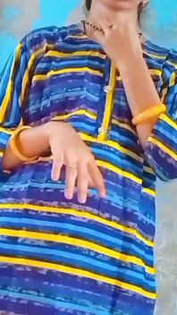 Janvi Bhabhi Was Fucked in Standing Position by Her Boyfriend