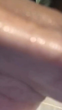Masturbándose Antes De La Ducha Parte 3 Próximamente