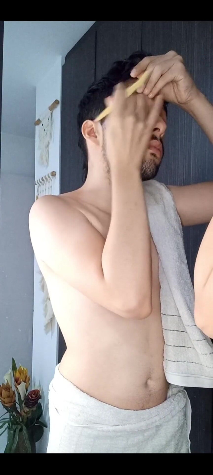 Diego_latinboy: Get Ready with Me