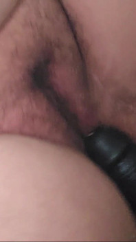 Using My Hismith Fuckmachine to Fill My Fat Pussy up:3