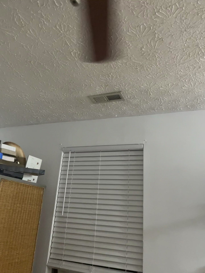 Zman: Heiße junge MILF bekommt es in den arsch