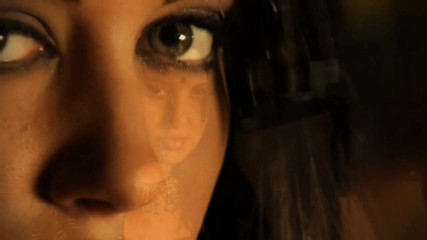 Bollywood Nudes: Deva dassis bauchtanzen