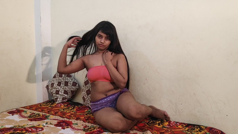 Alia Advani: Alia advani spettacolo di svestirsi biricchino in sexy lingerie nera