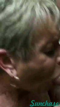 GILF matang