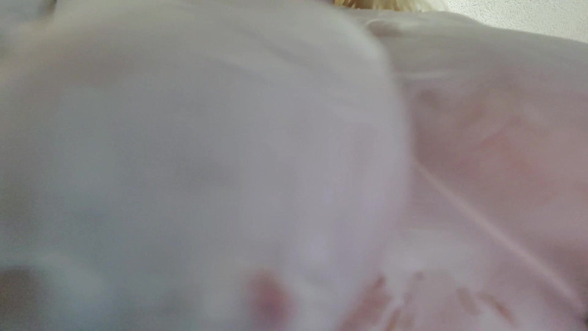 Shaving Cream Bouncing Tits Close up (Missi) Shaving Cream Bouncing Tits Close up (Missi)
