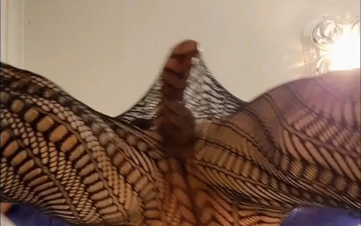 Lizzaali: ZZ destroys pantyhose and fucks wall mounted dildo before riding...