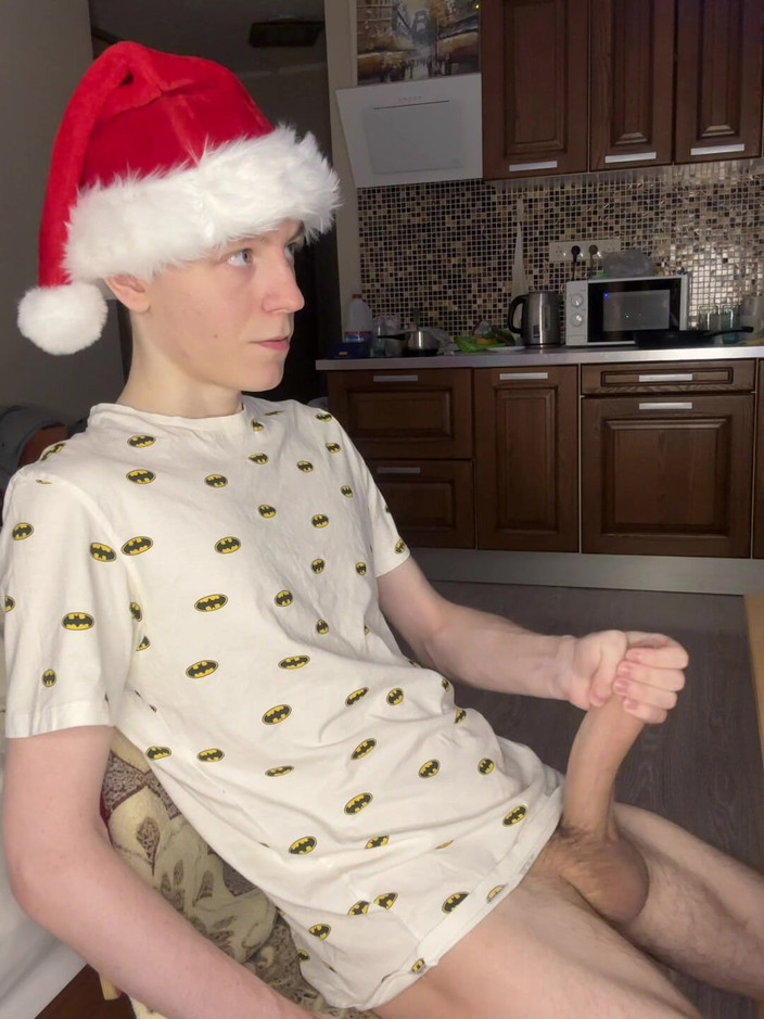 Morflot24: Zlobivá Solo Session Floods Twink Abs s mrdkou