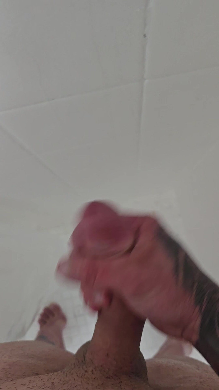 Hot bori: Masturbarea în duș