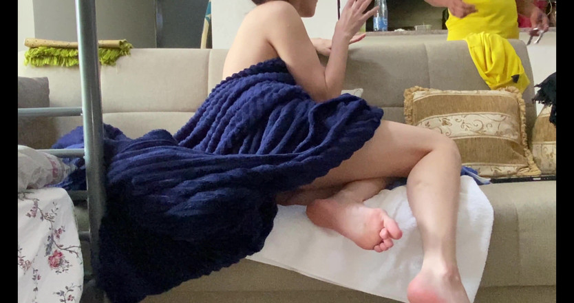 Mr Cute Cock: वह बड़े काले प्रलोभन का विरोध नहीं कर सकी जबकि उसका पति भाग 1 पर देखा