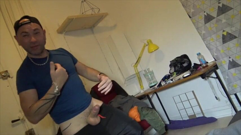 Gaybareback: Scopata senza preservativo da aaron master