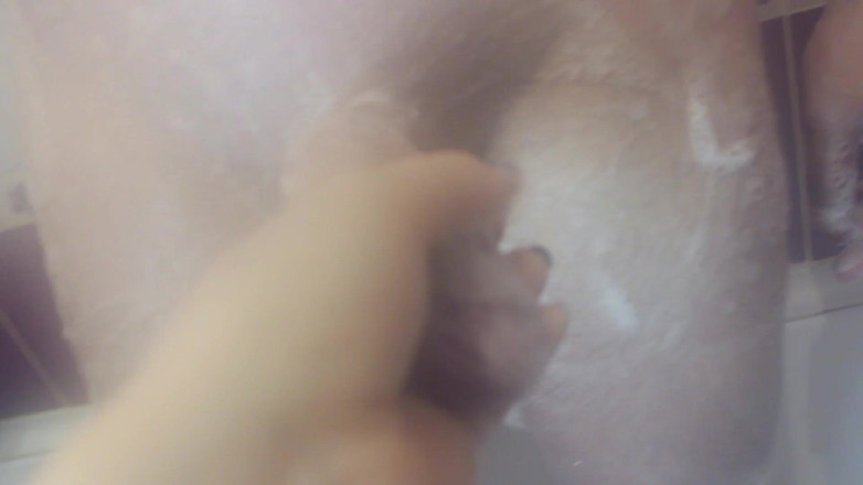 Sweet Hot mouth: Close-up wife spies on a friend in the shower and...