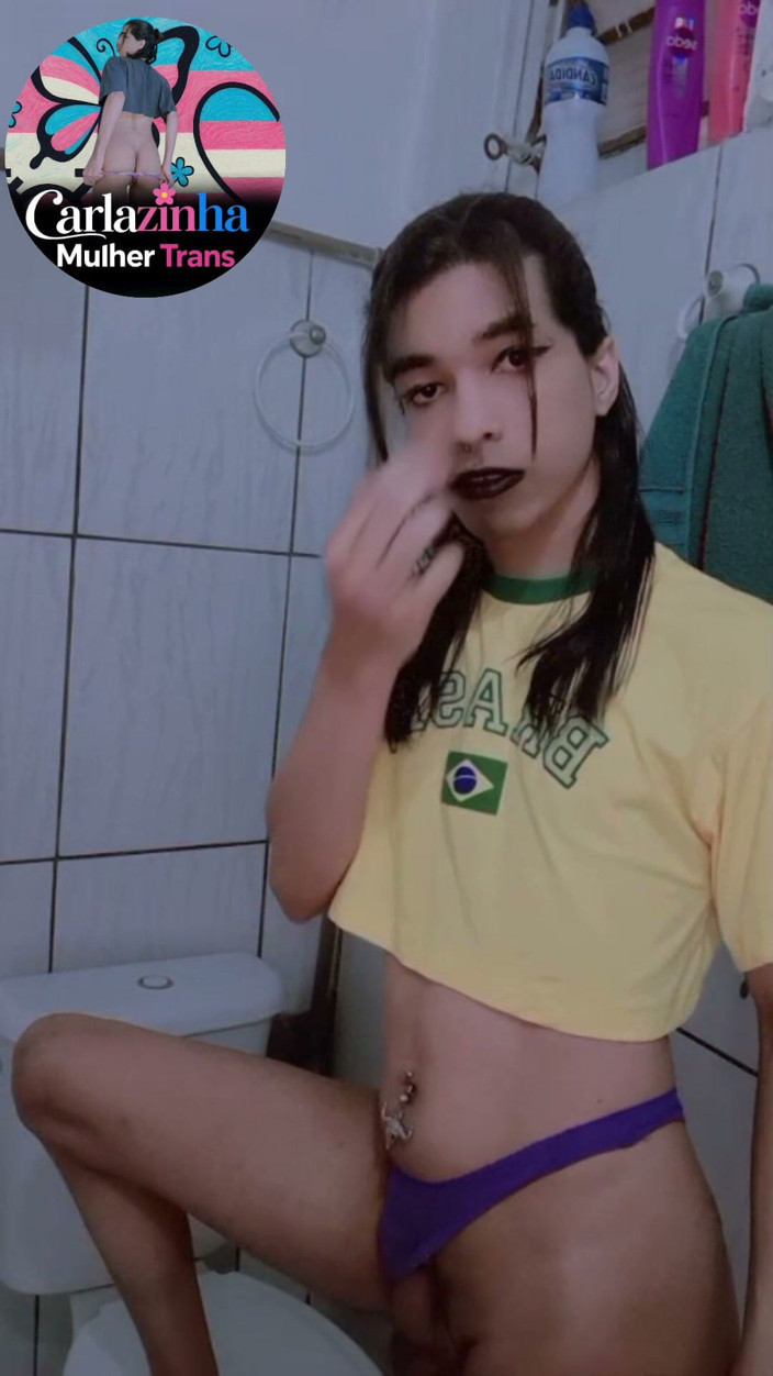 Srta. Carla: She Is a Writer Naked Trans Woman and Loves to...