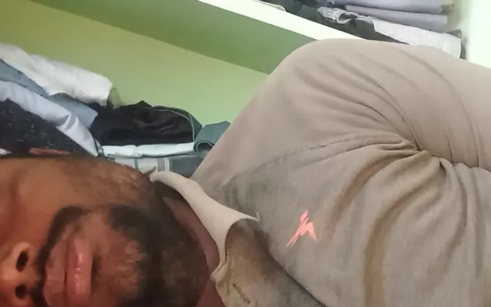 VYSYARAJU_NARENDRA: This is my first video. Narendra