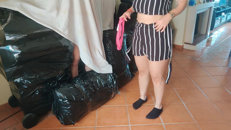 Miss Squirting: Stepmother masturbate her self with her stepson sperm