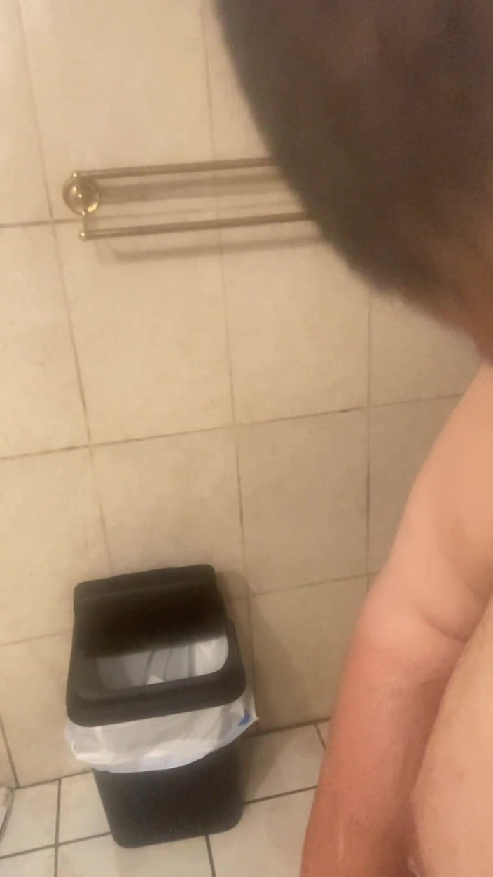Chubbytits16: Potrzebuję mężulek
