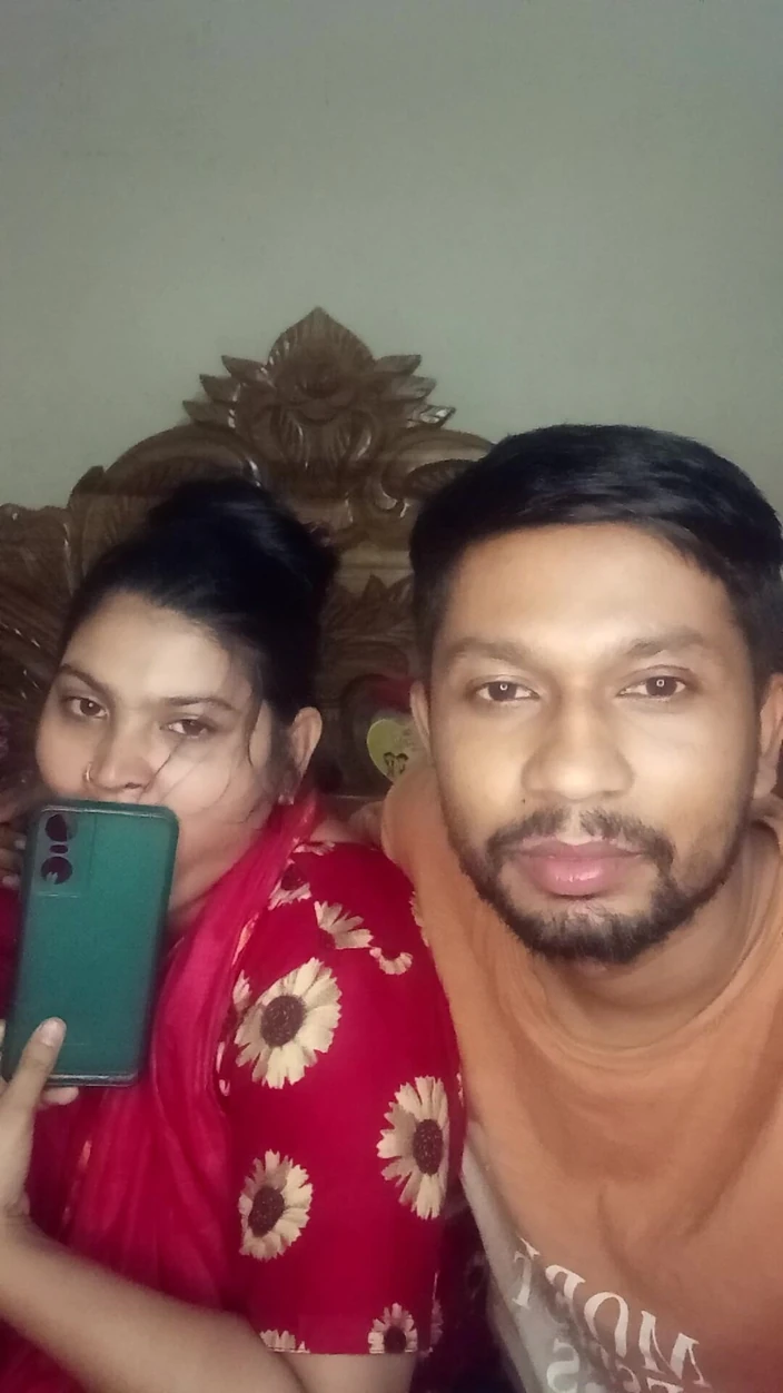 Desivideo: Desi Virgin Boy Learns How to Fuck by His Super...