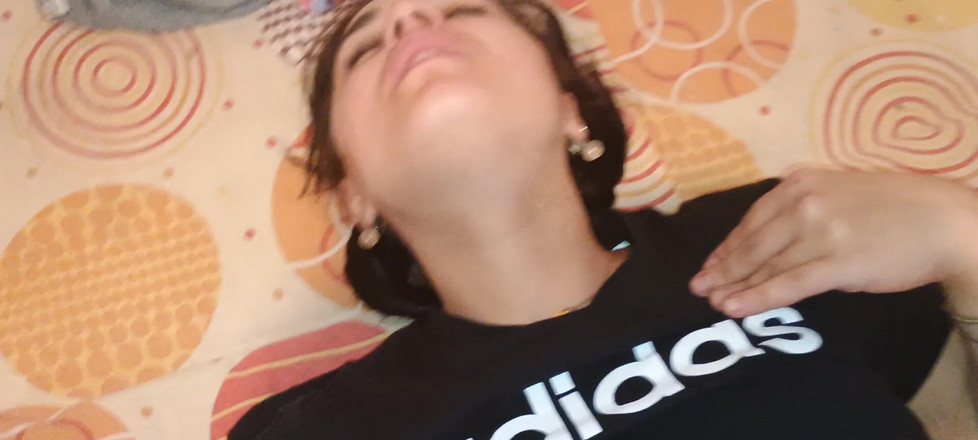 Ionut899: Eu realmente gosto quando o padrasto fode minha buceta