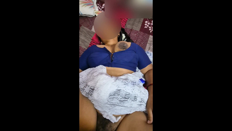 Black & white desicat: Sexy Big Tities Aunty in Saree and Blue Blouse Fucked...
