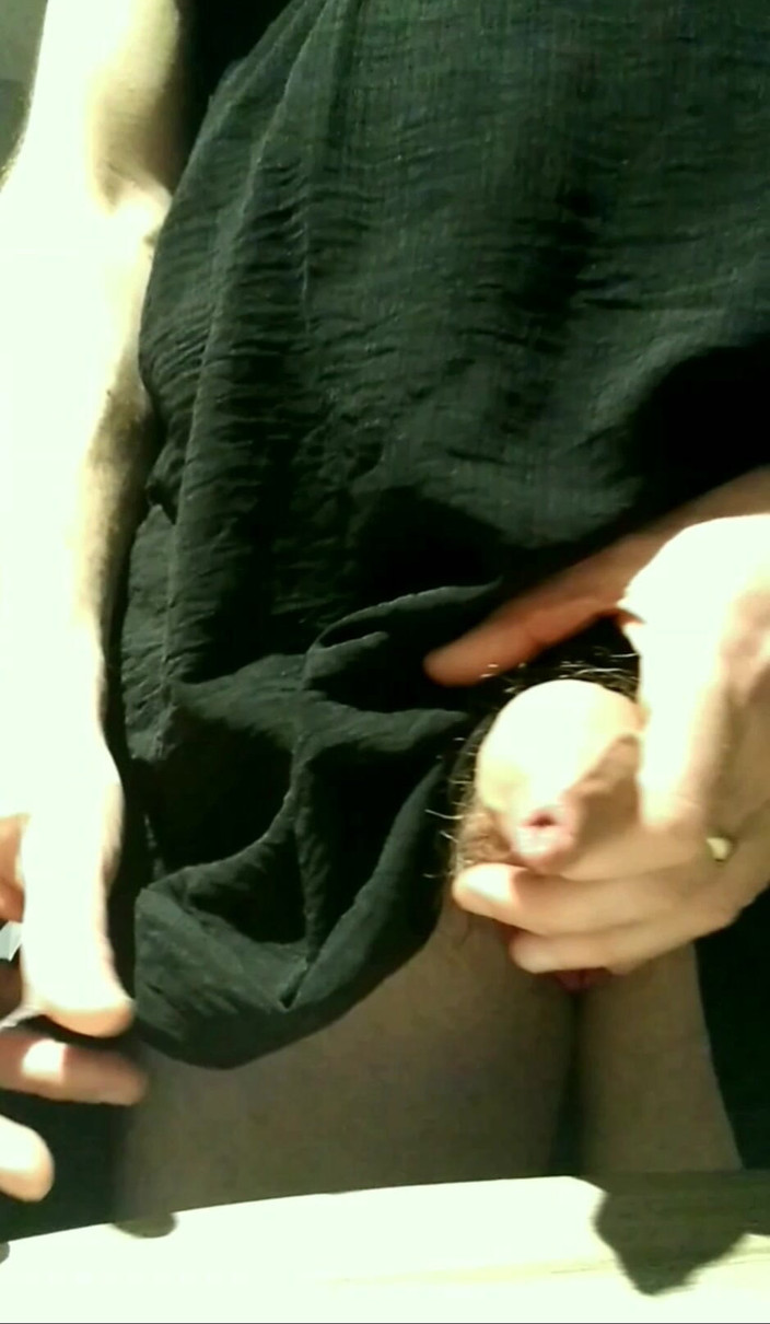 Cindy Belfast: Süße blonde transe abspritzen