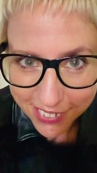 Deutsche MILF Edging JOI - Fünf Mal an Den Rand, Fünf Mal Zurückgezogen