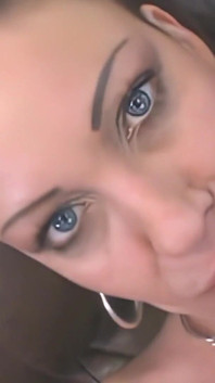 Palo da dodici pollici scopato dalla calda vanessa Videl