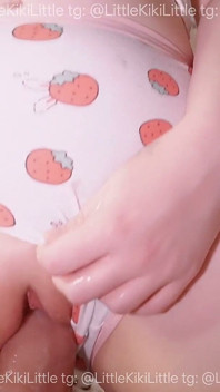 Real!! Playing with My Barely Legal Stepsister in Sexy Panties Before Going to Bed