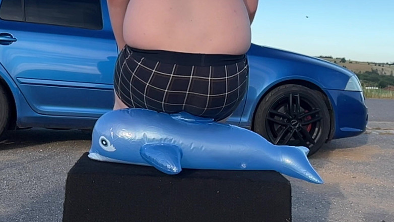 BeachBallsDuo: Đồ chơi bơm hơi trên bãi biển được thử nghiệm với 205...