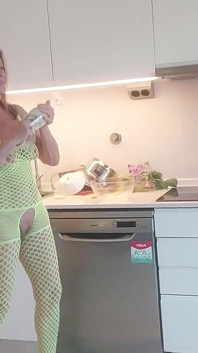 Neden bazı nineler mutfakta böyle yapıyor?