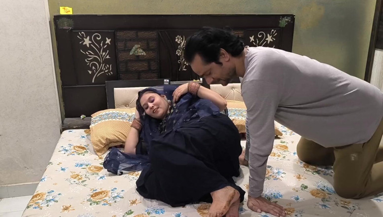 Desi chudai hub: The Prostitute Stepmother Was Fucked by the Stepson