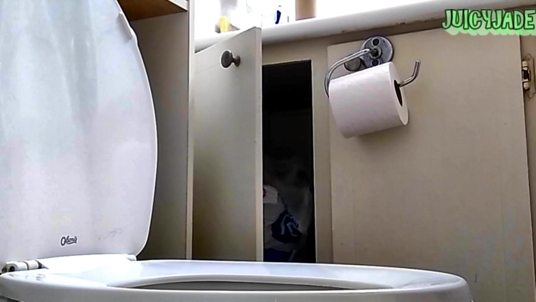 JasmineJade: Pee Series Vol 5 - 3 Clips in One