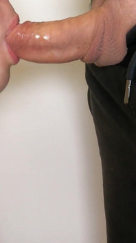 Sání hlavy. Ošukal sexy milfku do pusy