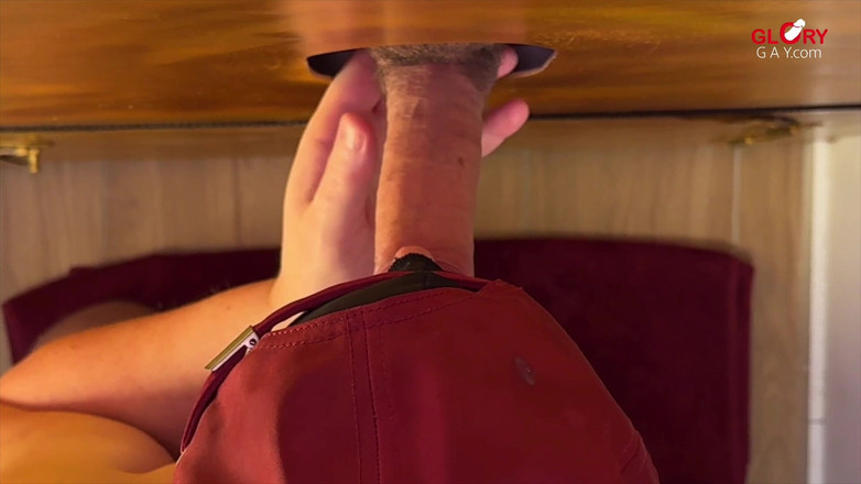 GLORYHOLEGAYS: Неймовірний подвійний удар Італо: Жорсткий і запальний у роті