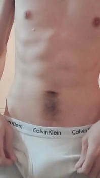 Sous-vêtements twink, essai