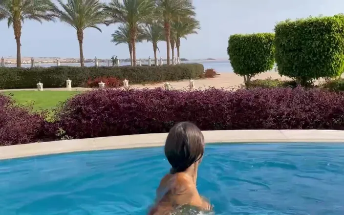 Monika Fox: Sexy Monika Fox Swims Naked in Pool and Sea in...