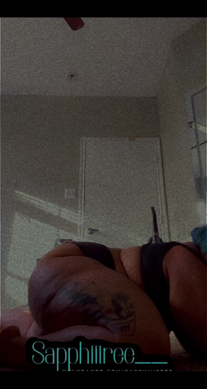 Biggdebbie solo: Twerkez-le !