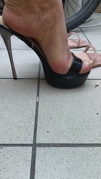 Satu lagi sudut seksi tumit kongkek saya
