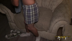 Let them watch: ठग लैटिना एकल लंड हिलाने के लिए सीधे आदमी पर ढेर सारा भार उड़ रहा है