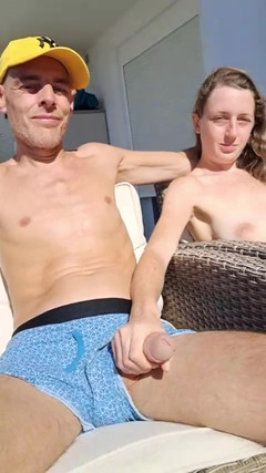 SkinnyWithAHugeDick: Zlobivá kompilace