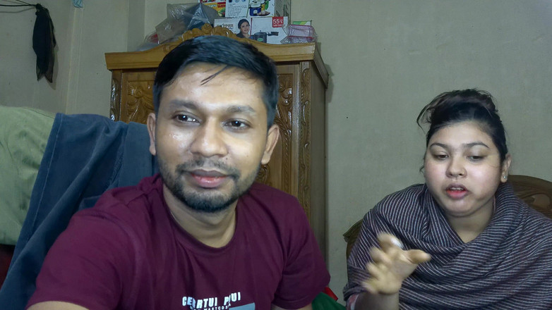 Desi Video BD: Hintli ateşli kadın evde tek başına hızlı zaman geçiriyor