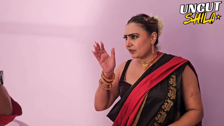 Uncut Shila: Pepek ketat MILF desi bhabhi dalam saree dikongkek keras oleh...